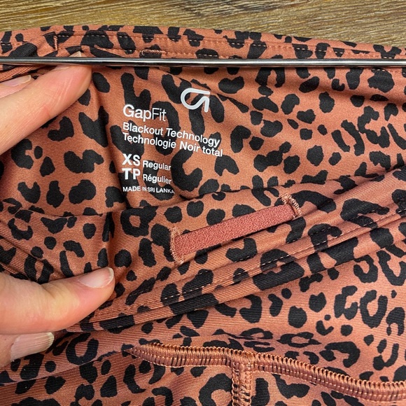 Gapfit two piece gym workout matching set - Picture 8 of 11